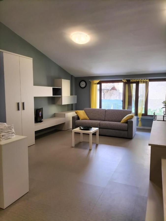 Attico Open Space - Piscina A 400 Mt Desenzano del Garda Dış mekan fotoğraf